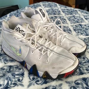Nike Kyrie size 11 1/2